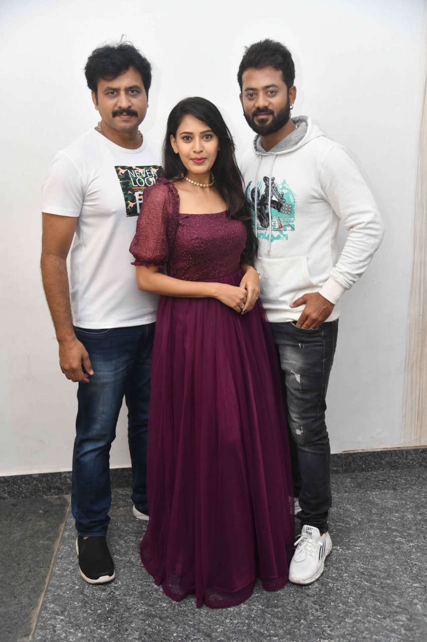 Dolly Dhananjaya supported the release of 'Thugs of Ramghada' trailer