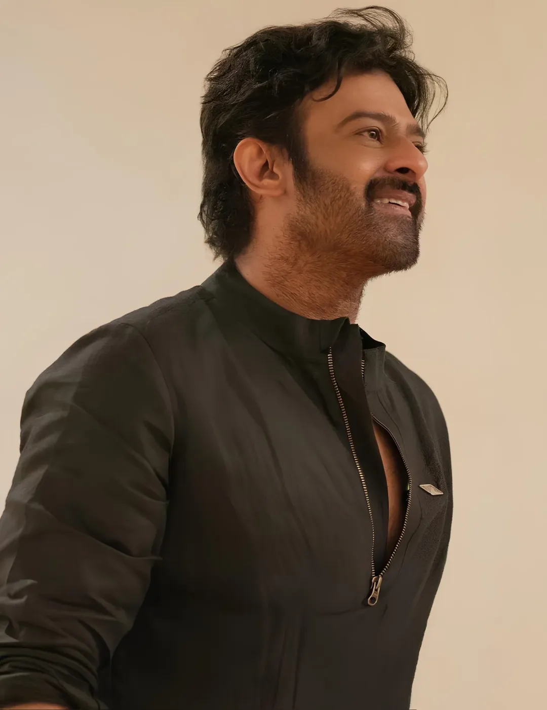 ದಳಪತಿ ವಿಜಯ್ಗೆ ಯಂಗ್ ರೆಬಲ್ ಸ್ಟಾರ್ ಪ್ರಭಾಸ್ ಸವಾಲ್? 7 Prabhas-and-Thalapathy-Vijay